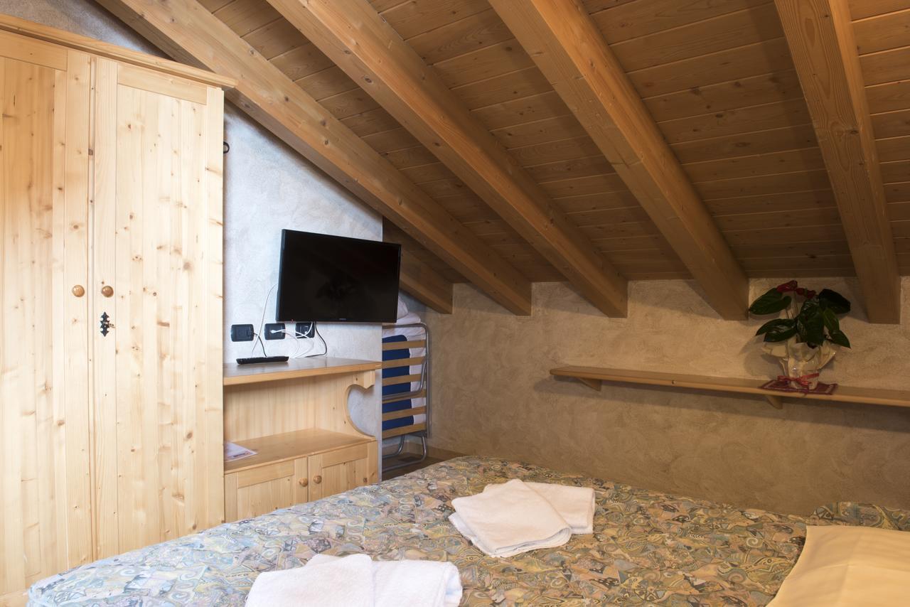 Chalet Li Baita Genny リヴィーニョ エクステリア 写真